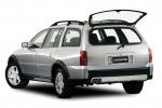 Holden Adventra 2003 года